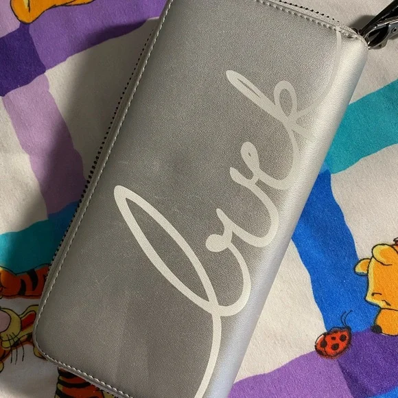 Wallet - Picture 2 of 3